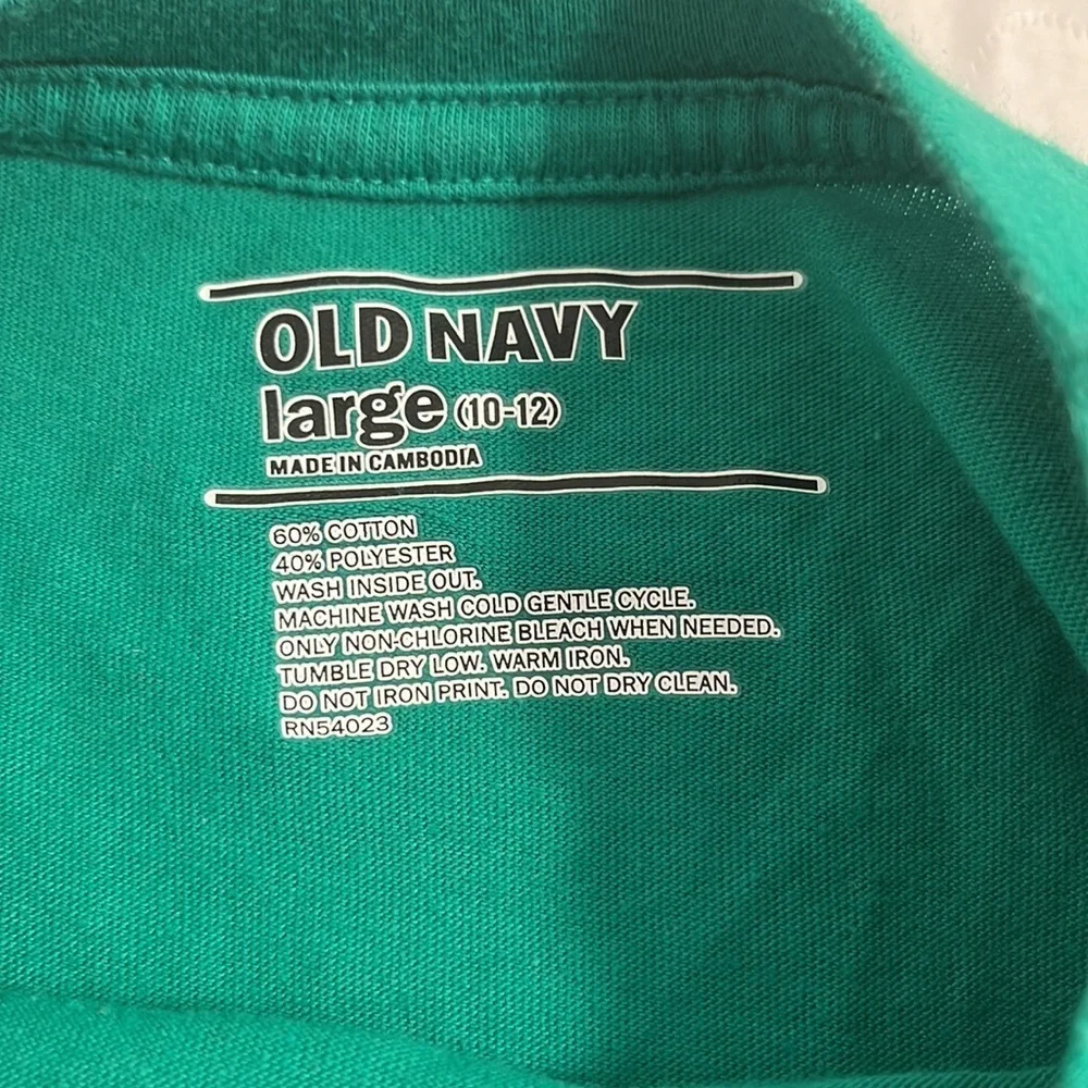 Old Navy green navy graphic short sleeve t-shirt L 10-12